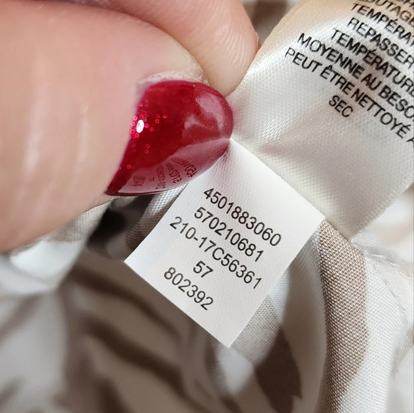 NWT Chico's popover 3/4 sleeve brown zebra cotton shirt. Size 3. XL - Picture 13 of 16